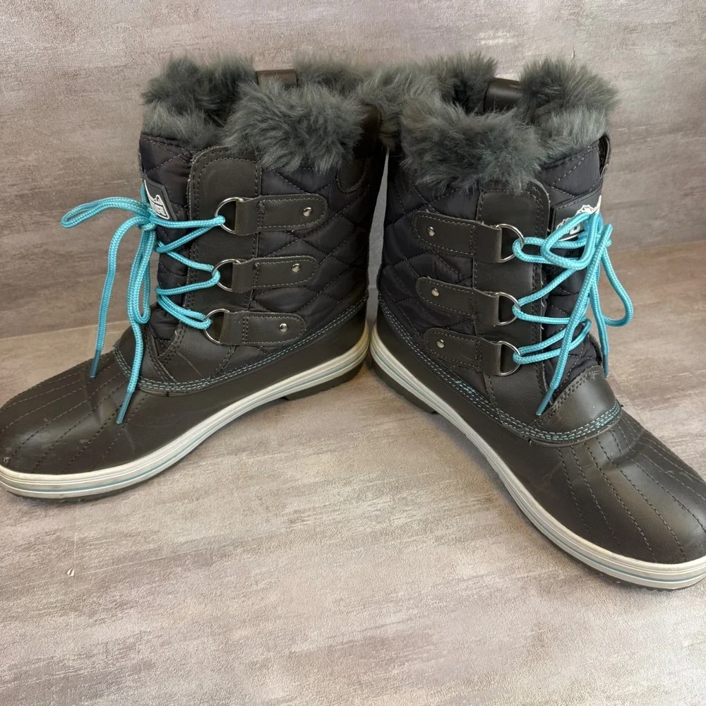 Polar Womens Winter Snow Boots Gray Faux Fur Trim Quilted Duck Boots Blue Laces
